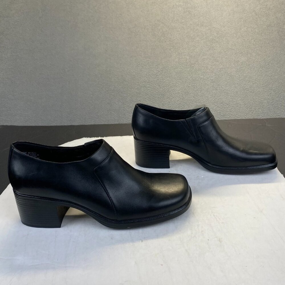 Clarks 30099 Black Leather Ankle Boots Heel Womans Size 9 M